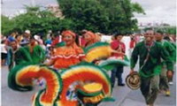 увядающий танец - картахена, колумбия